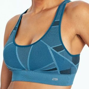 Marika Sz M Leah Seamless Sports Bra